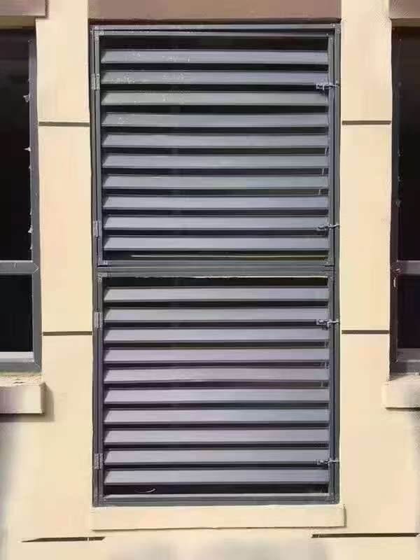遵义市单曲弧形铝单板铝格栅百叶窗 - 一站式服务